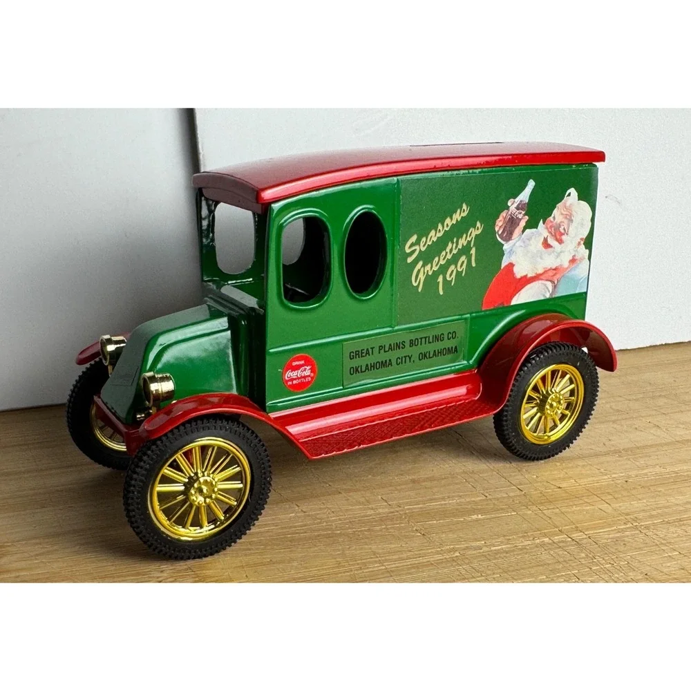 1920 Coca Cola Seasons Greetings Santa Panel Delivery Truck BANK OKLA ERTL #1363